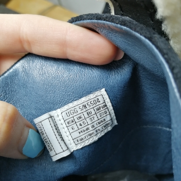 Ugg boots - Picture 11 of 12